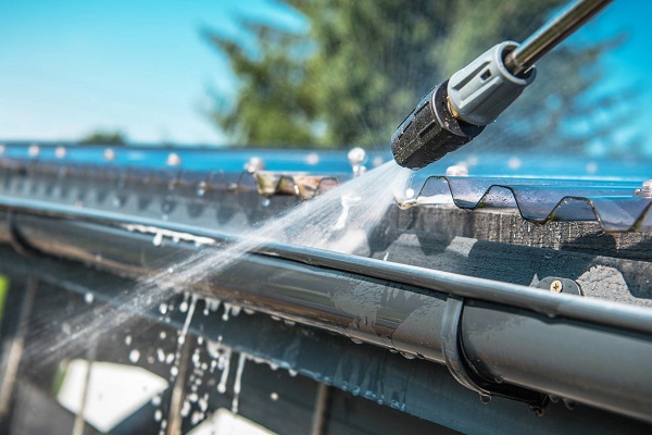 gutter cleaning being performed by Paradise Ridge Builders at a house in Lancaster PA